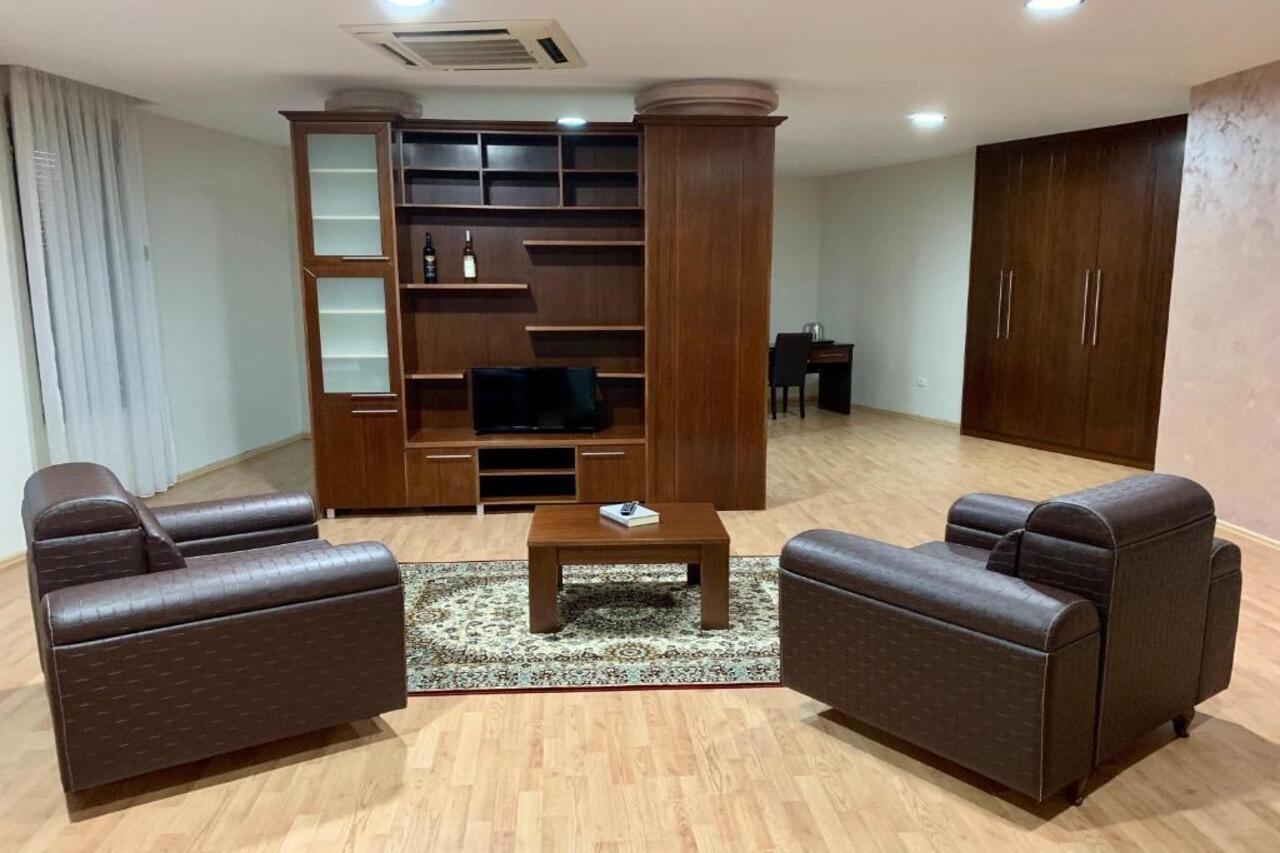 Kriva Resort เอลบาซาน ภายนอก รูปภาพ