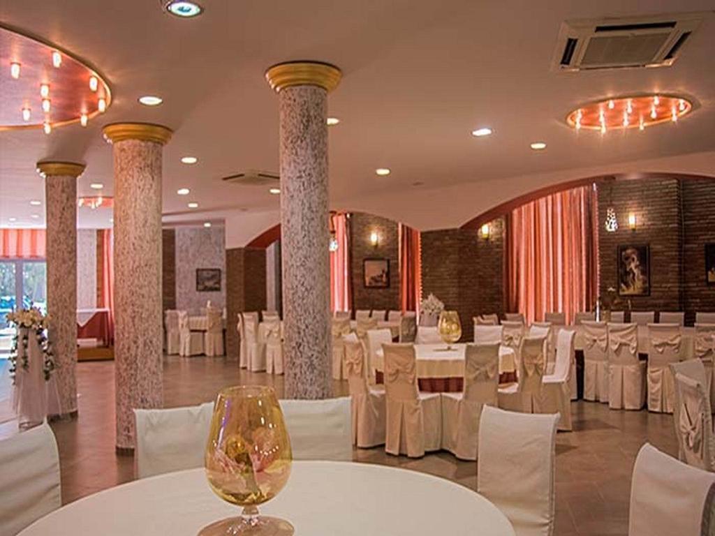 Kriva Resort เอลบาซาน ภายนอก รูปภาพ