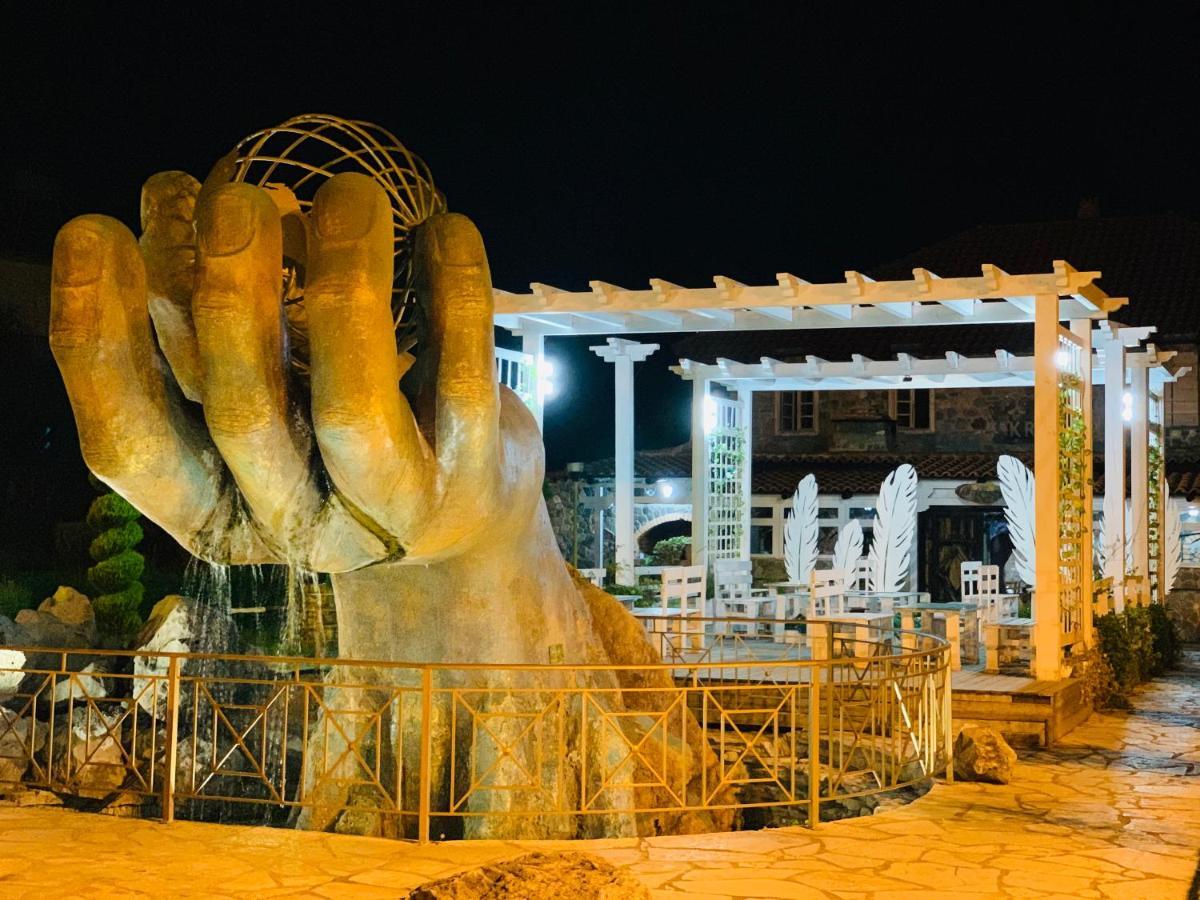 Kriva Resort เอลบาซาน ภายนอก รูปภาพ