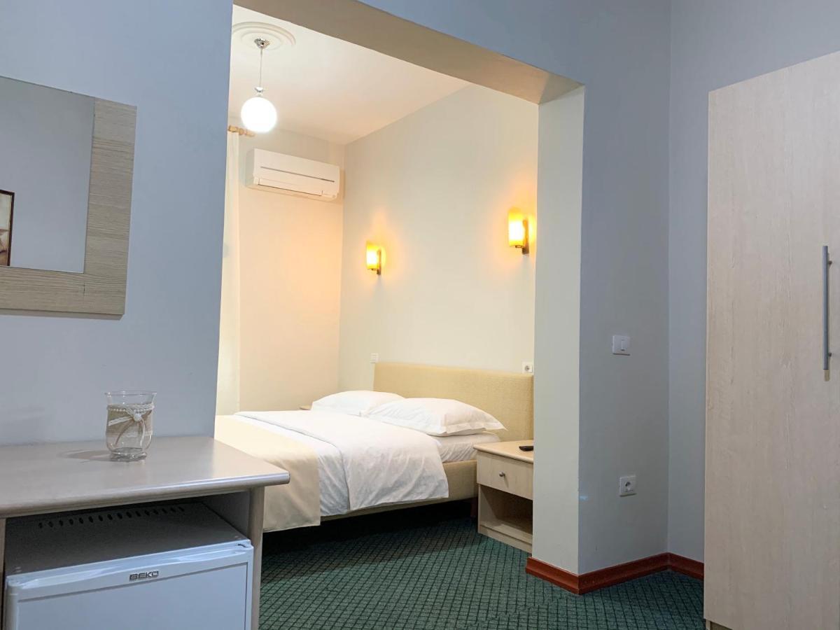 Kriva Resort เอลบาซาน ภายนอก รูปภาพ