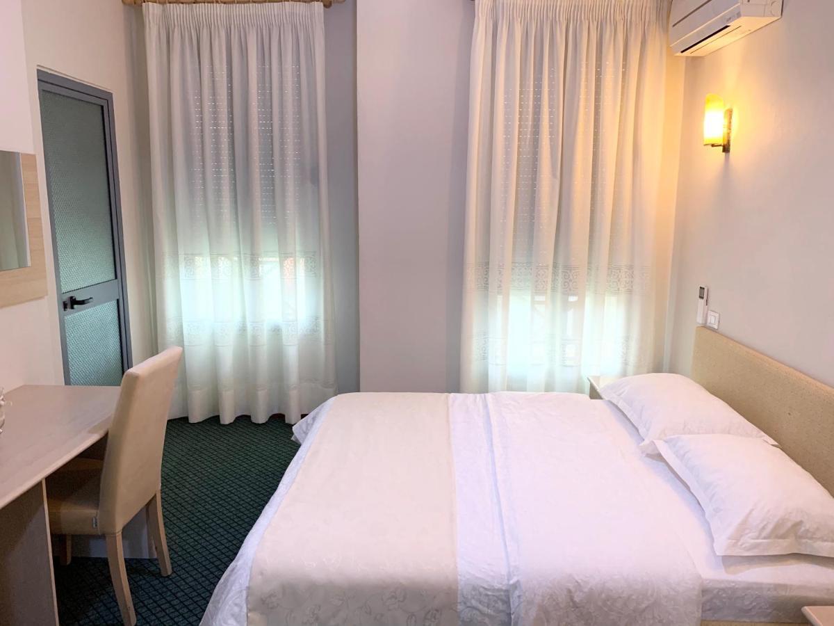Kriva Resort เอลบาซาน ภายนอก รูปภาพ